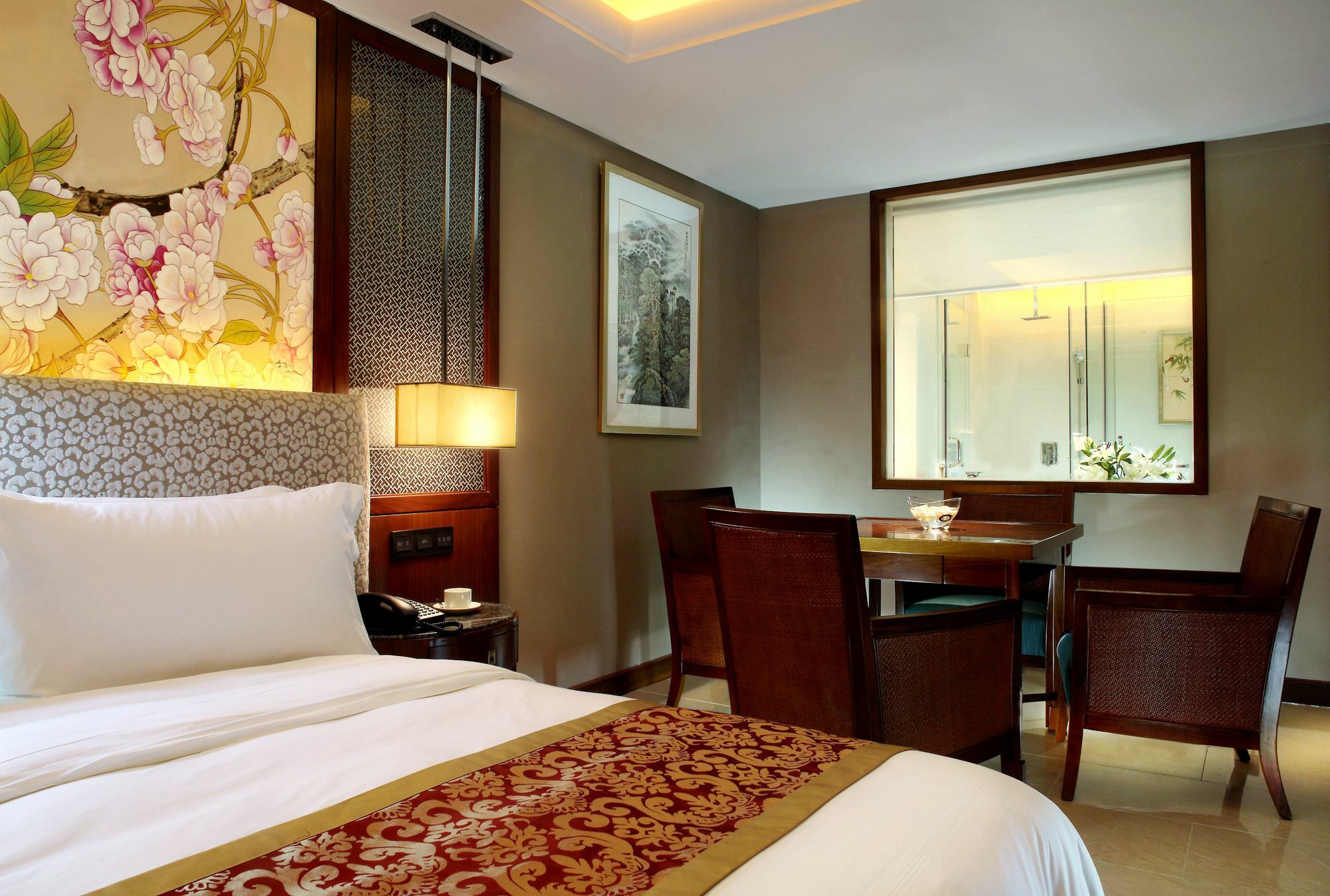 Four Seasons Ocean Courtyard Hotel Санья Экстерьер фото